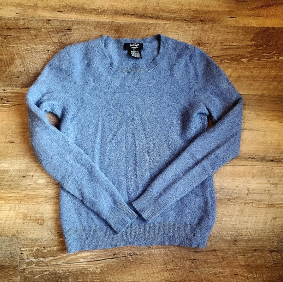 Lord & Taylor Cashmere sweater Size SP - Picture 1 of 8